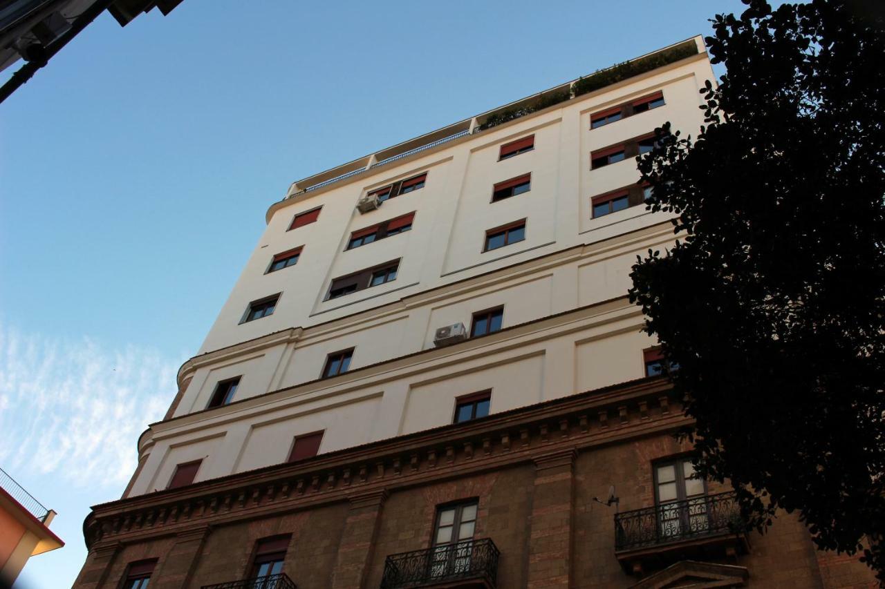 B&B Lili Salerno Bagian luar foto