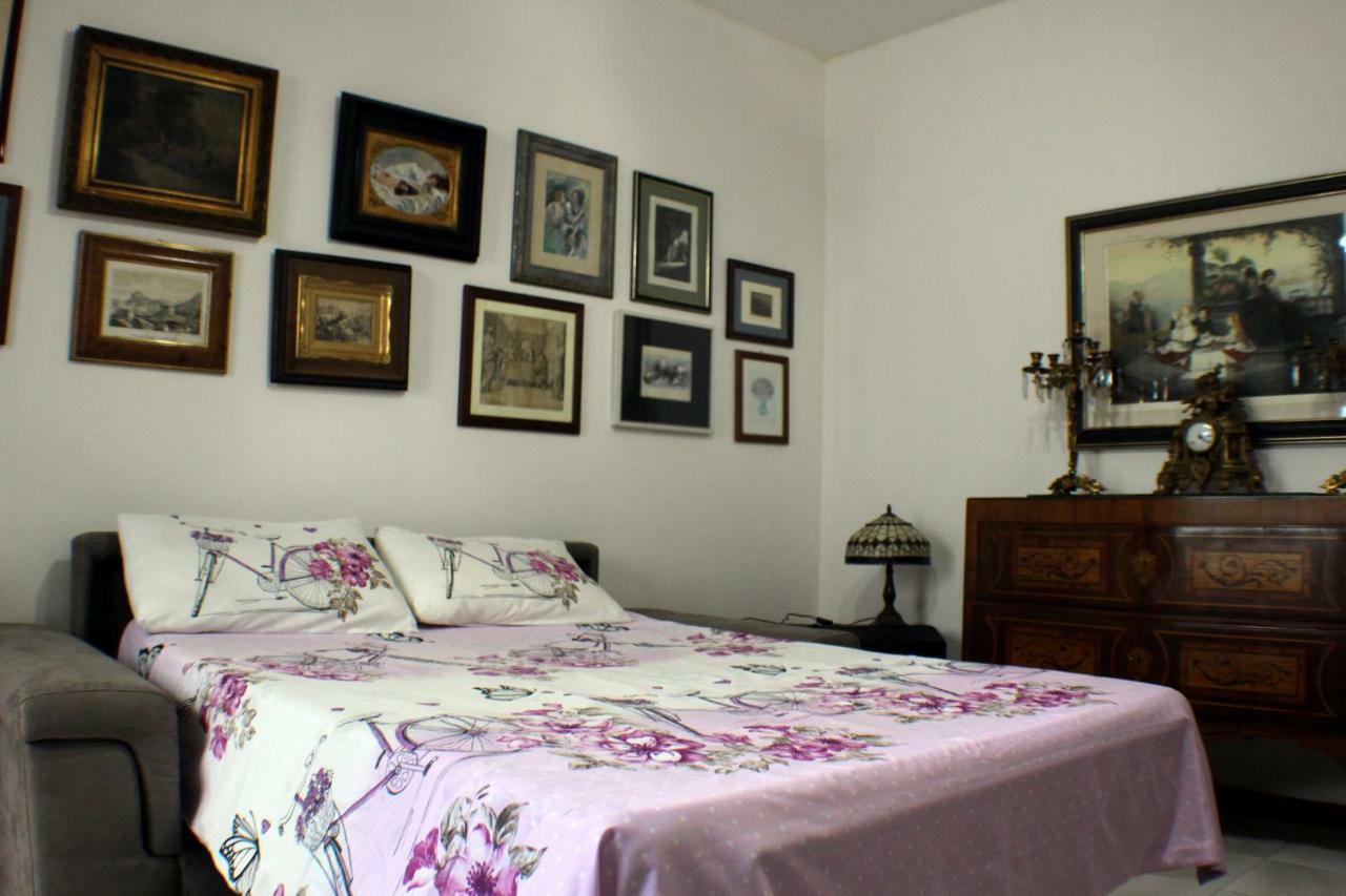B&B Lili Salerno Bagian luar foto